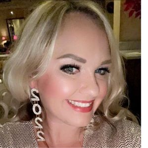 Meet your Posher, Mandy